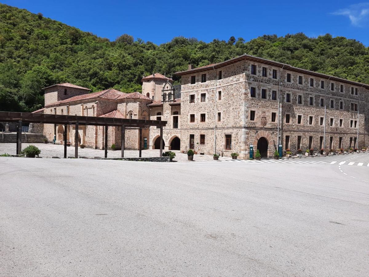 Hosteria Picos De Europa Потес Екстериор снимка